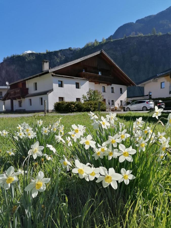 Ferienhaus Schoepf - Die Hoamat レンゲンフェルト エクステリア 写真