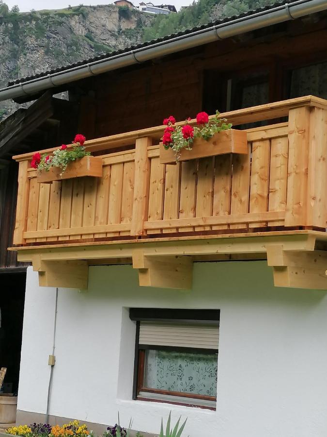 Ferienhaus Schoepf - Die Hoamat レンゲンフェルト エクステリア 写真